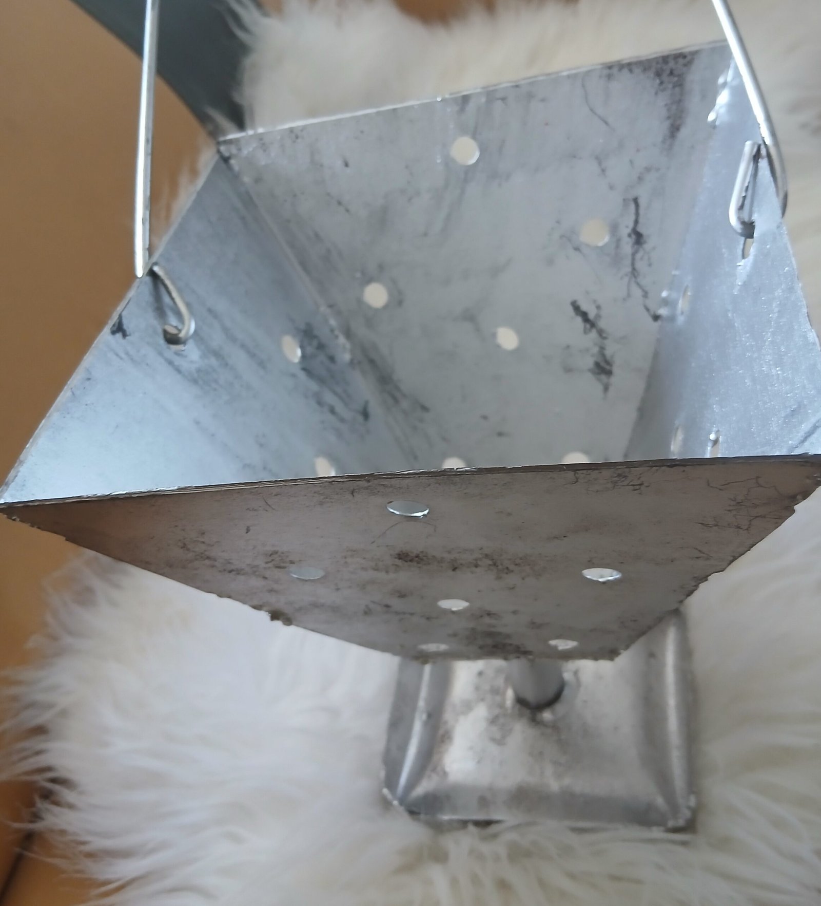 20260319_135713 Welding Incense Pots big - Image 1