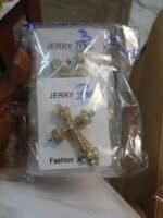 BRONCH STONED CROSS GOLD