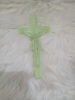 LEMON GREEN PLASTIC CROSS - Image 3
