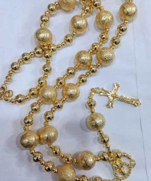 Gold Necklace Rosery